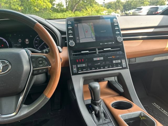 Used 2019 Toyota Avalon Limited w/ Advanced Safety Package FWD image 17