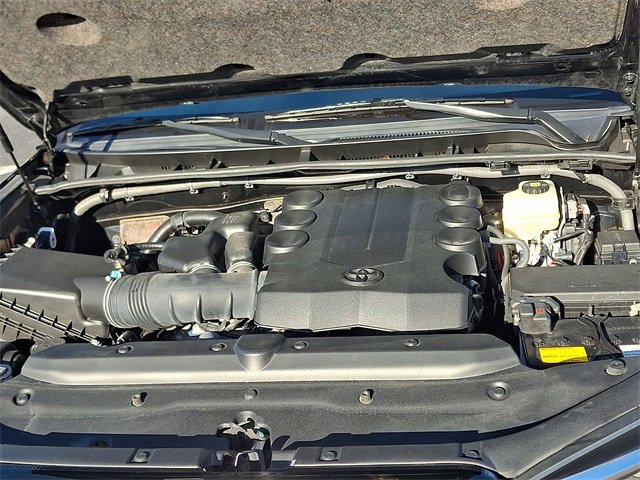 Used 2021 Toyota 4Runner Limited image 31