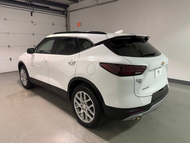 Used 2024 Chevrolet Blazer LT FWD image 5