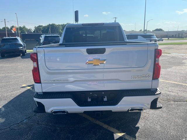 New 2026 Chevrolet Silverado 1500 High Country AWD/4WD image 14