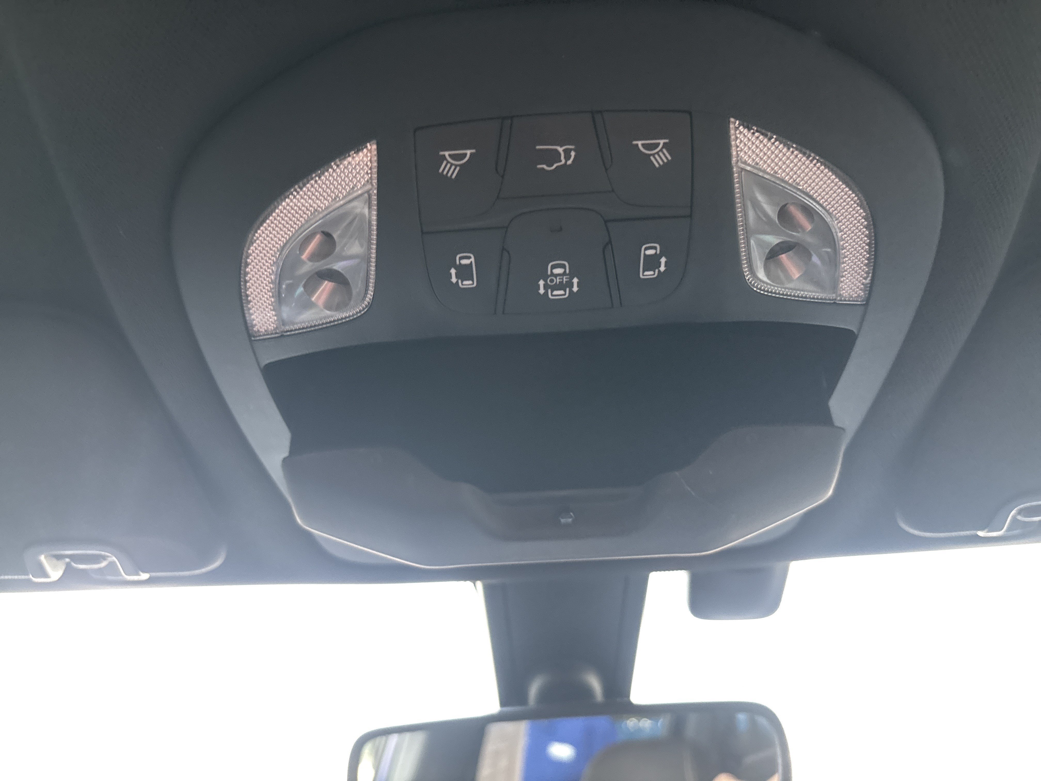 Used 2020 Chrysler Pacifica Touring w/ S Appearance Package FWD image 21