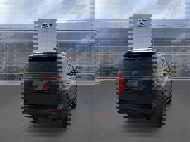 New 2025 Ford Expedition Platinum w/ Stealth Appearance Package image 8