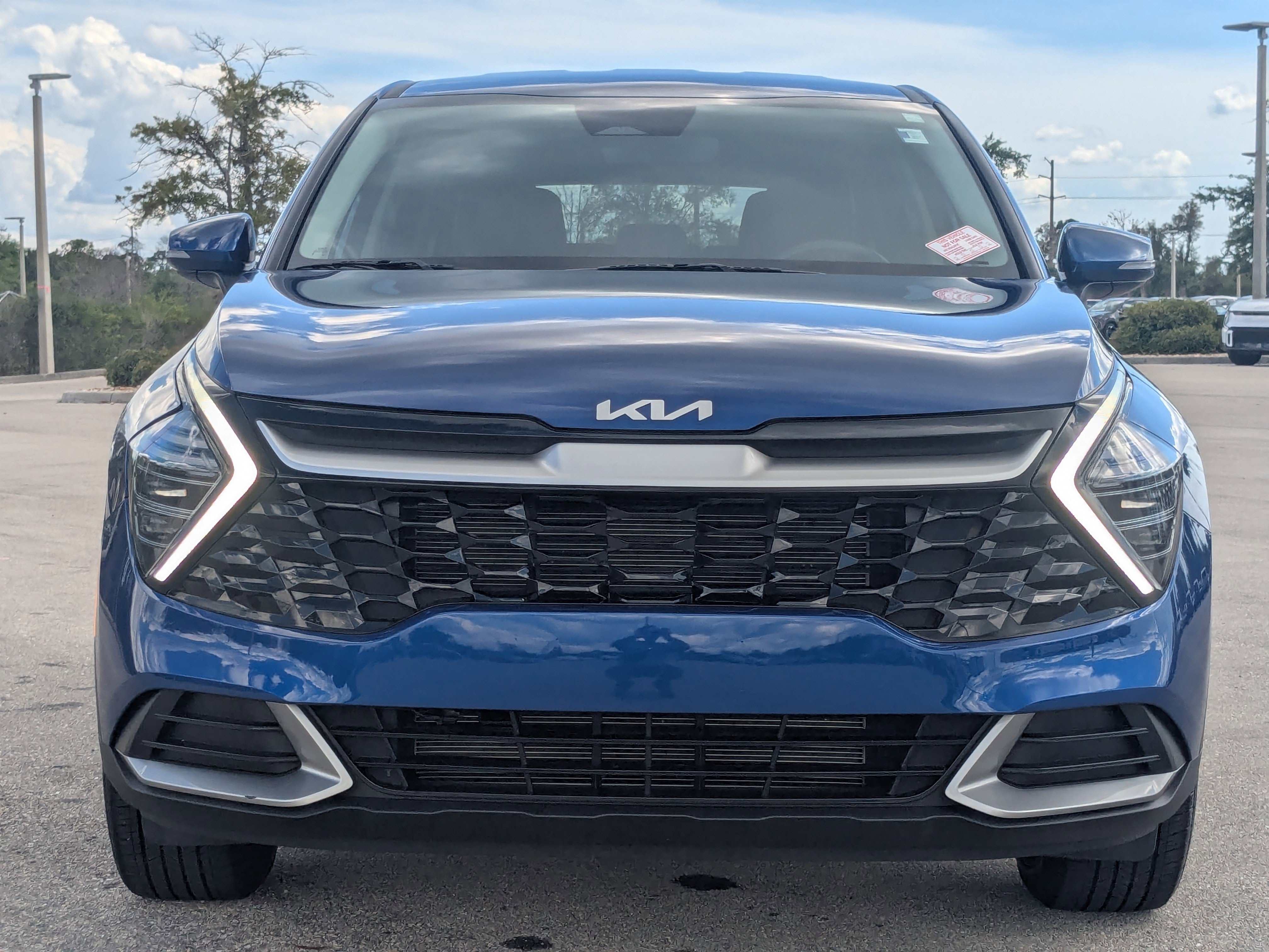 Certified 2024 Kia Sportage EX image 3