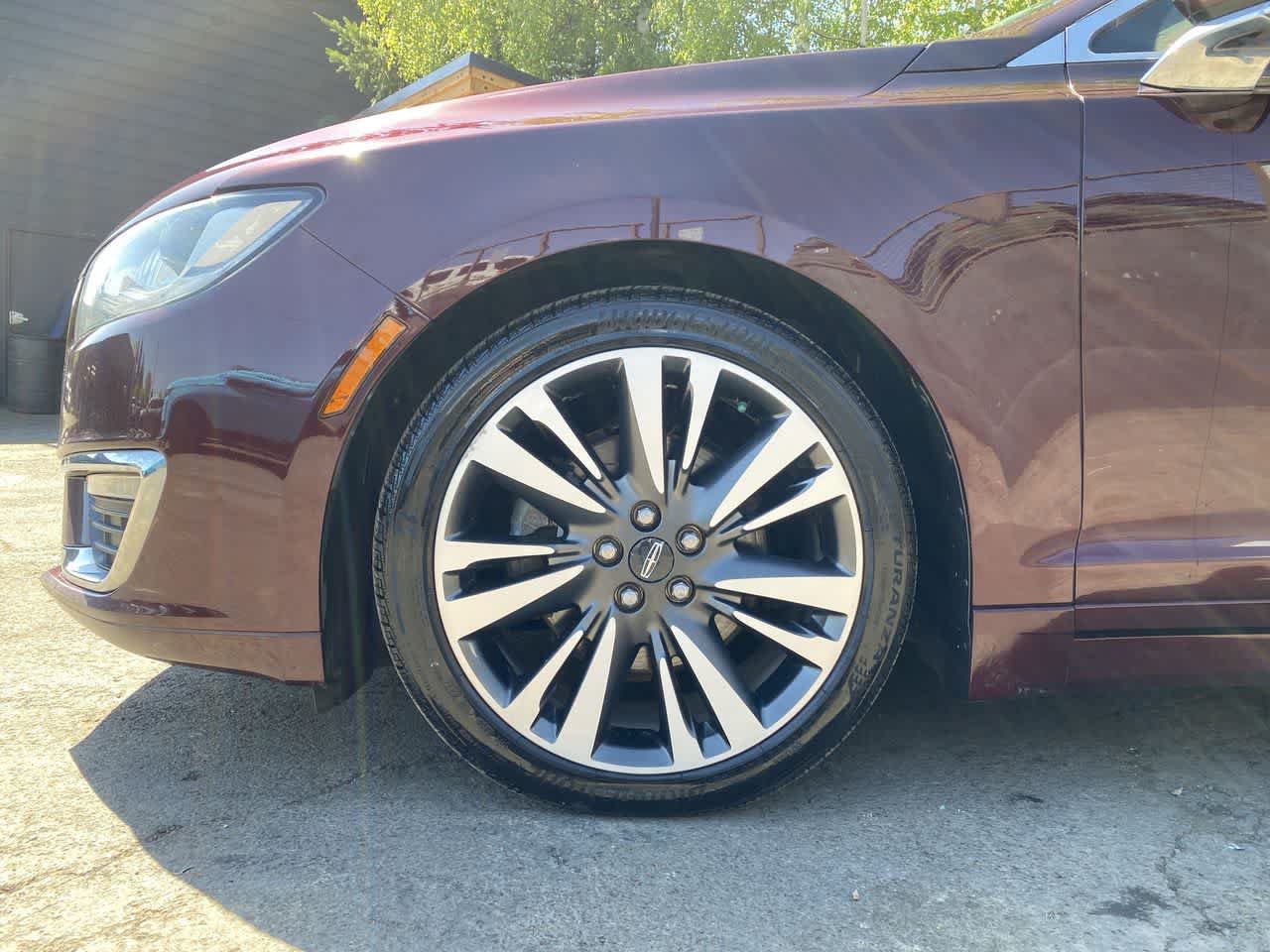 Used 2018 Lincoln MKZ Reserve w/ Climate Package AWD/4WD image 12