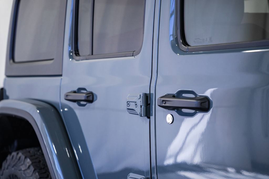 New 2026 Jeep Wrangler Rubicon w/ Dual Top Group image 15