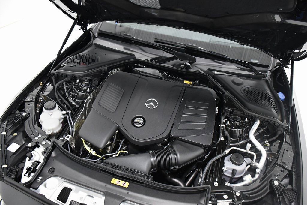 New 2026 Mercedes-Benz E 350 4MATIC Sedan image 5