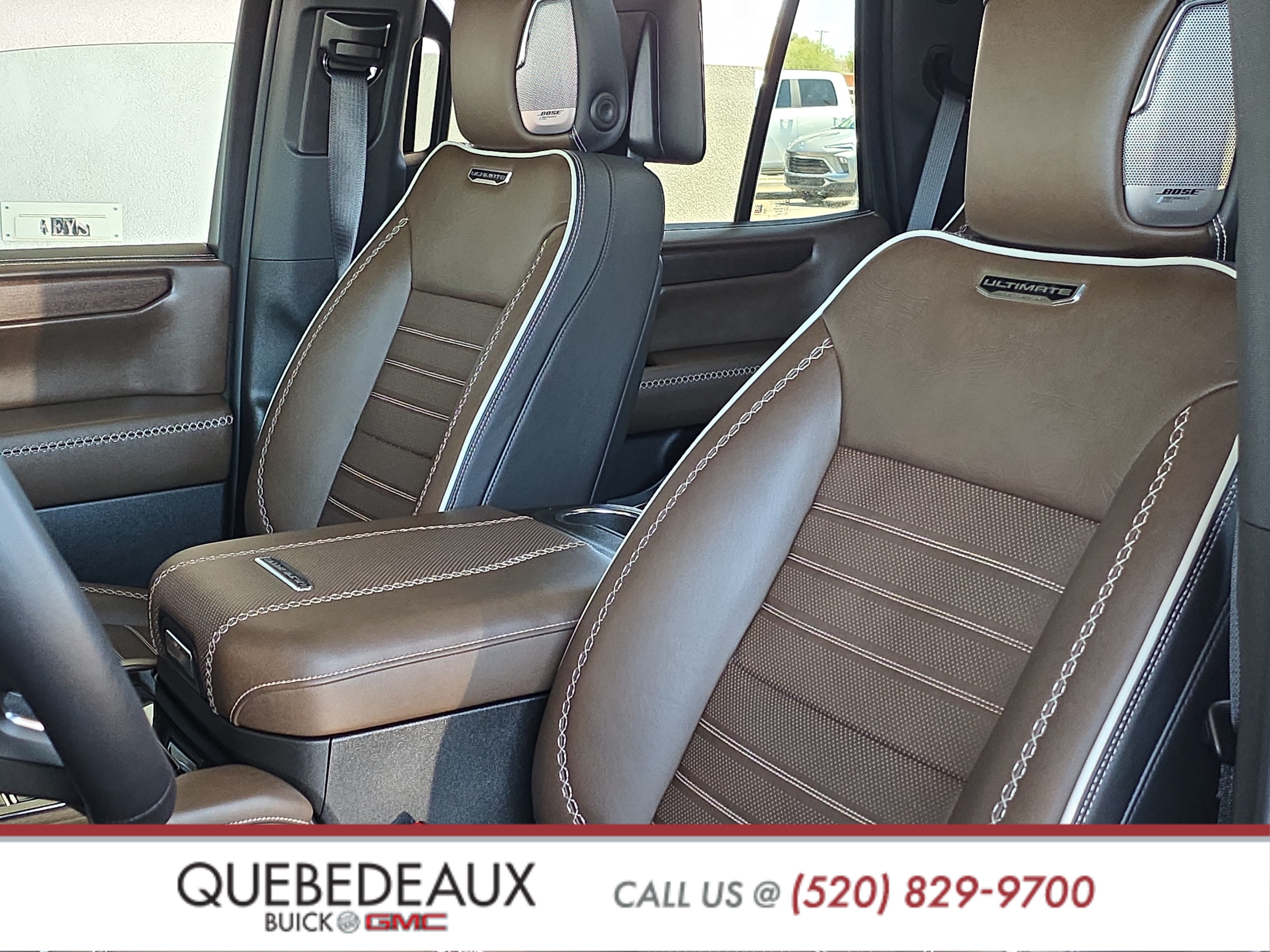 Used 2025 GMC Yukon Denali Ultimate AWD/4WD image 12