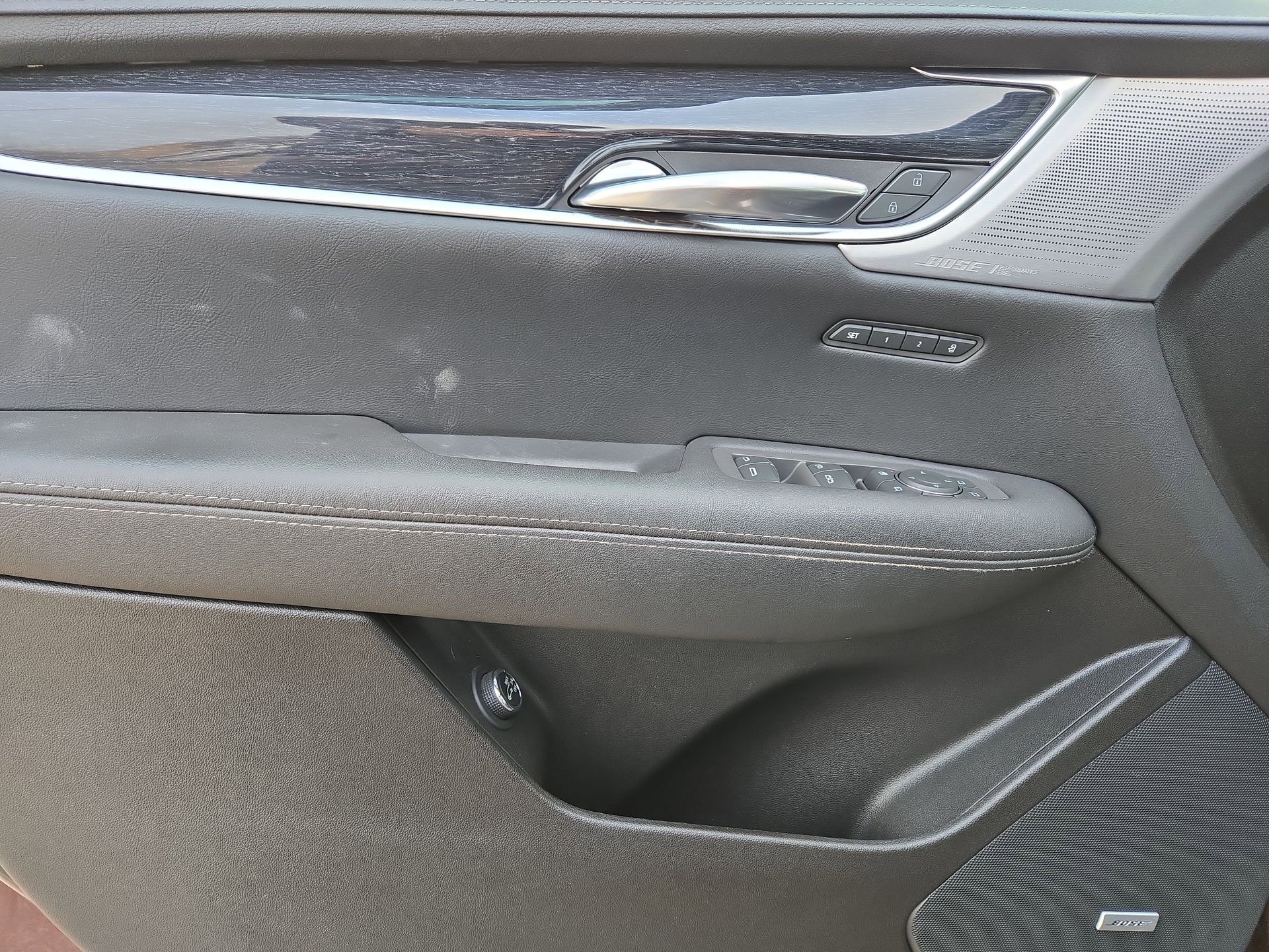 Used 2022 Cadillac XT5 Premium Luxury w/ Technology Package image 15