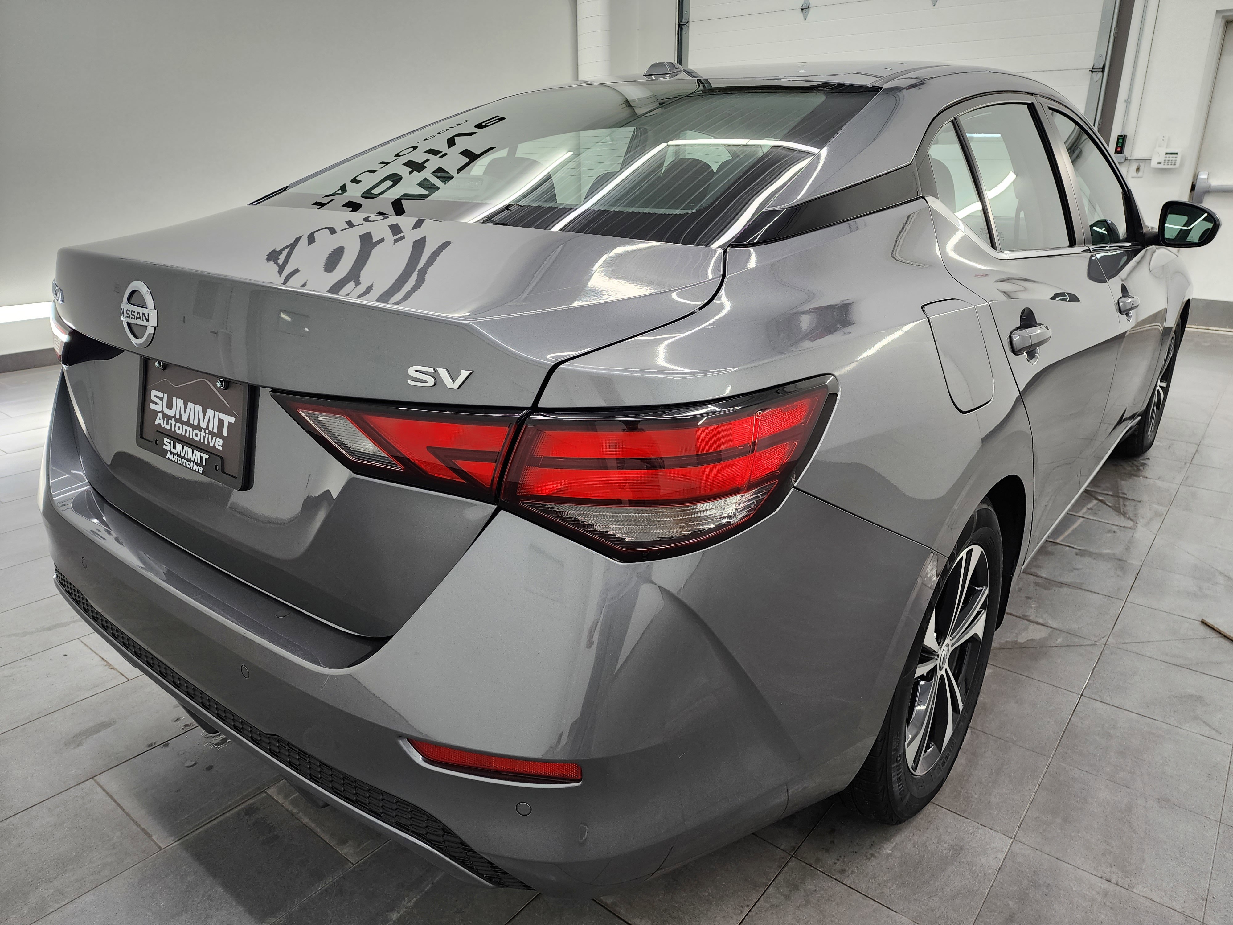 Used 2023 Nissan Sentra SV image 4