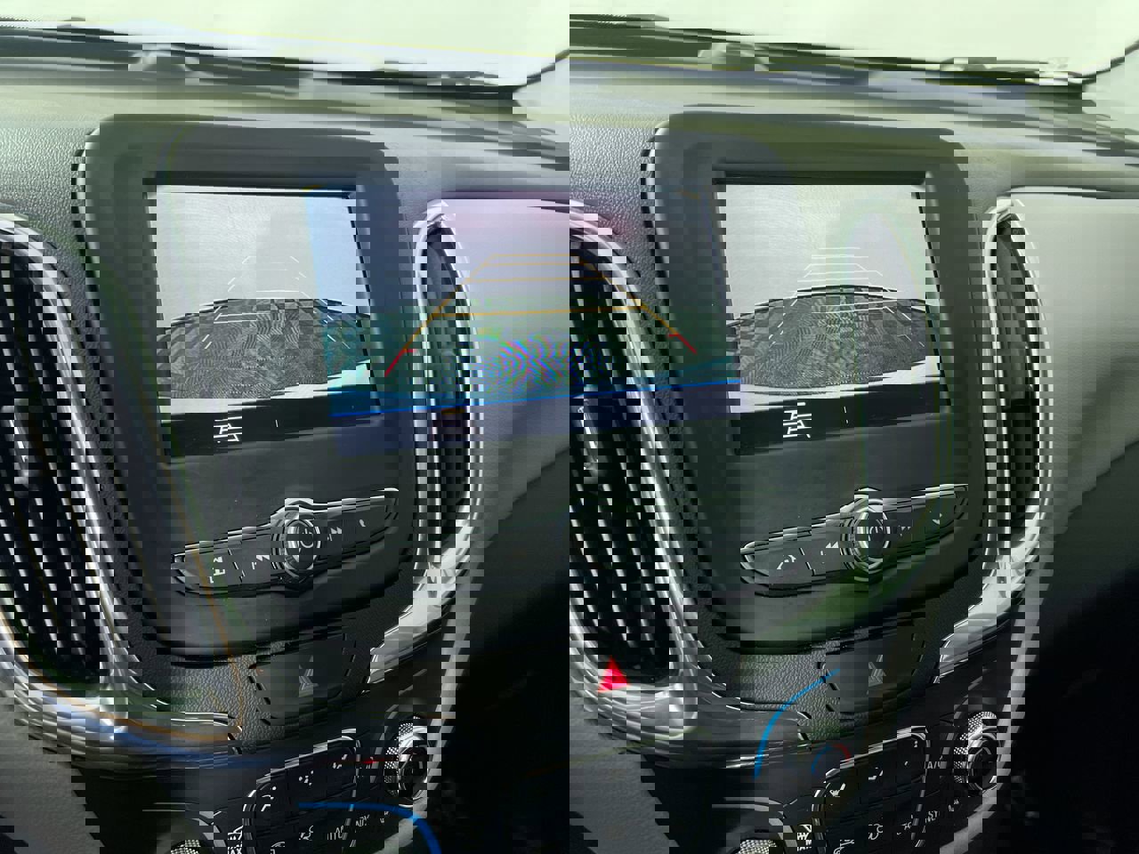 Used 2020 Chevrolet Equinox LT image 27