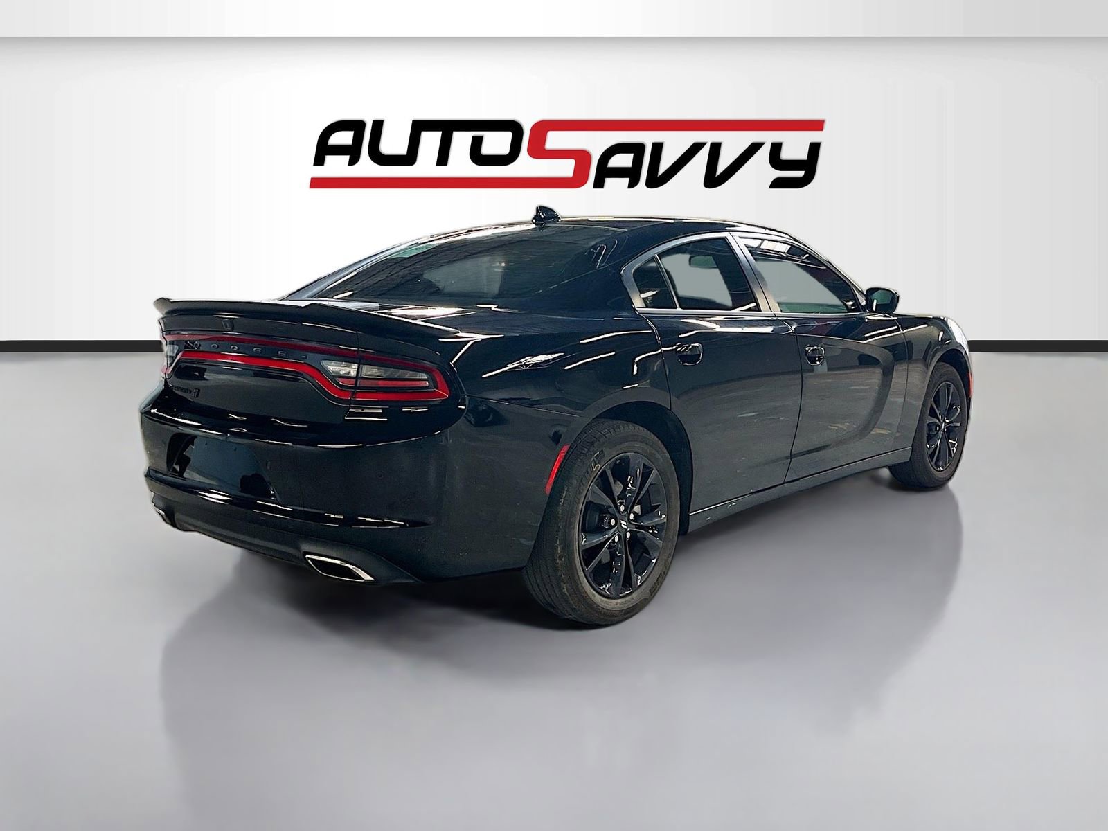 Used 2023 Dodge Charger SXT w/ Blacktop Package AWD/4WD image 7