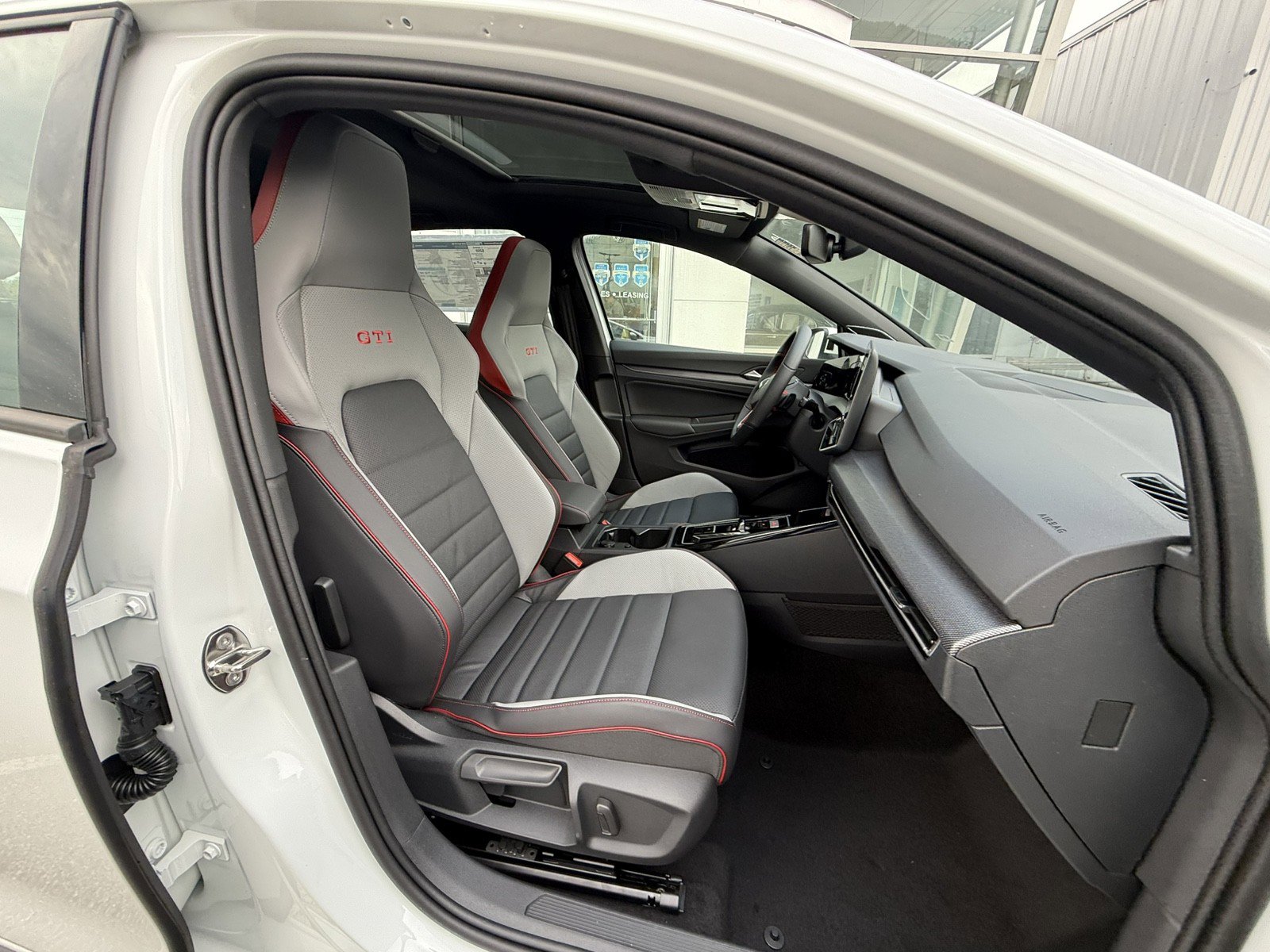 New 2025 Volkswagen GTI SE image 23