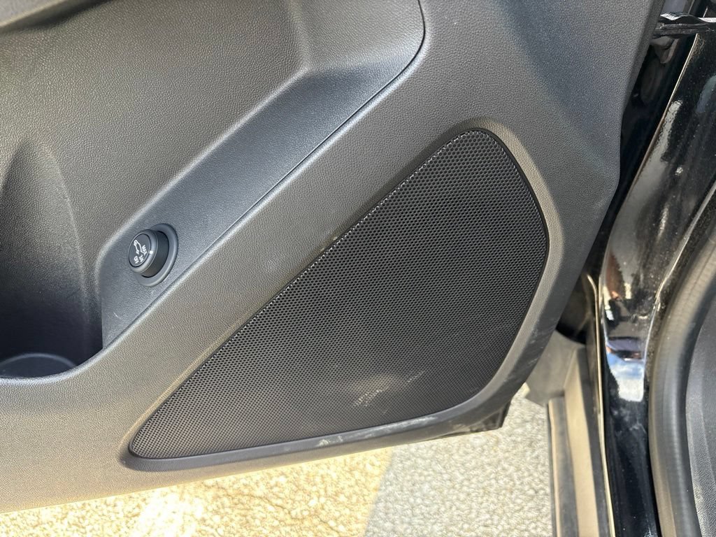Used 2024 Chevrolet Equinox LT w/ LPO, Floor Liner Package FWD image 24