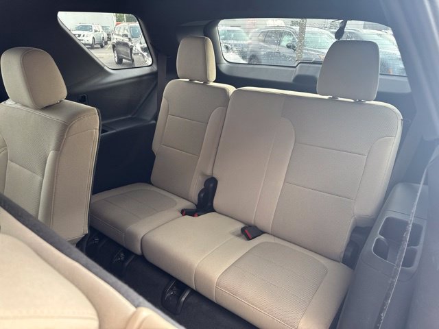 Used 2023 Chevrolet Traverse LS AWD/4WD image 20