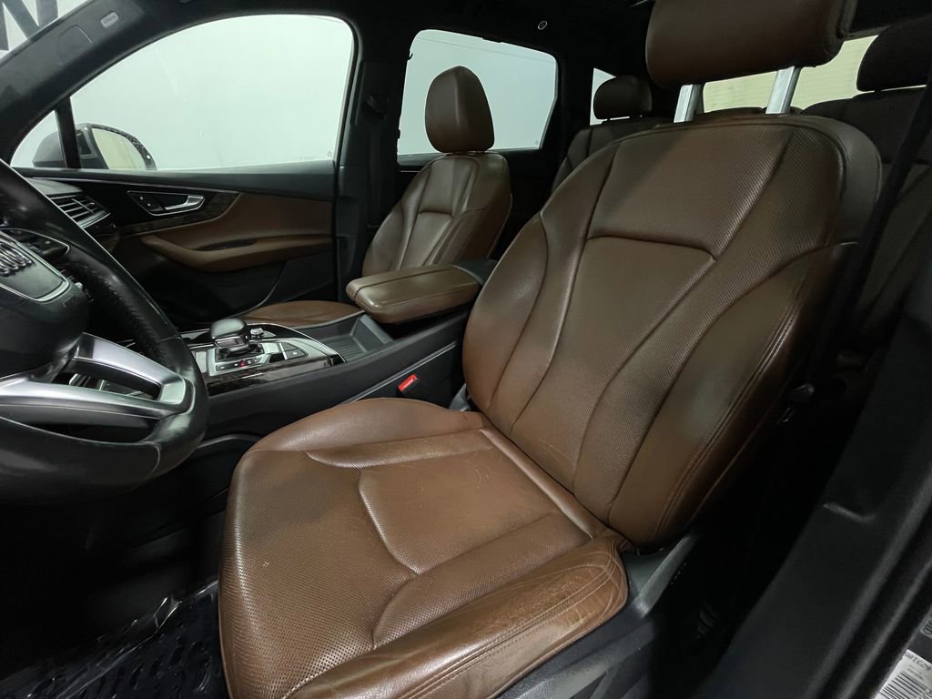 Used 2018 Audi Q7 3.0T Premium Plus w/ Premium Plus Package image 15