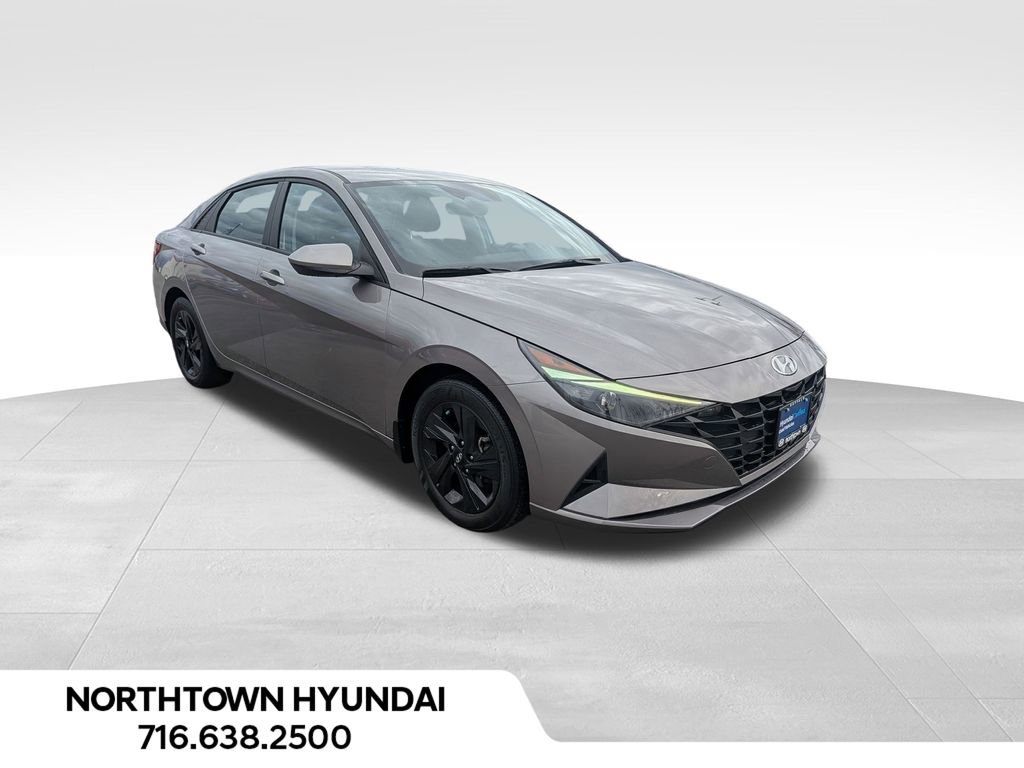 Certified 2023 Hyundai Elantra SEL image 11