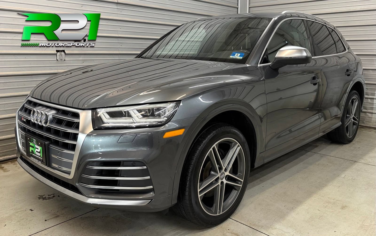 Used 2020 Audi SQ5 Premium w/ Convenience Package AWD/4WD image 1