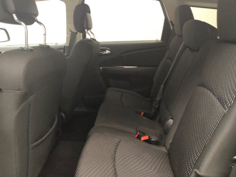 Used 2018 Dodge Journey SE FWD image 18