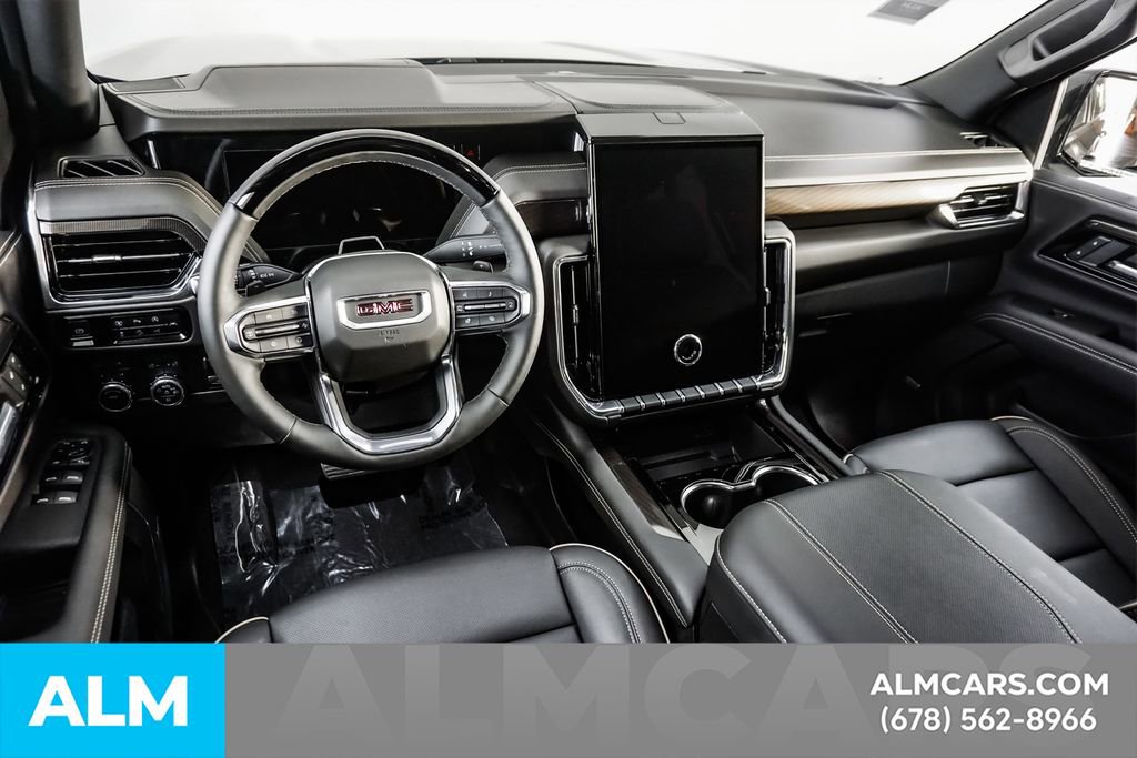 Used 2025 GMC Yukon Elevation AWD/4WD image 25