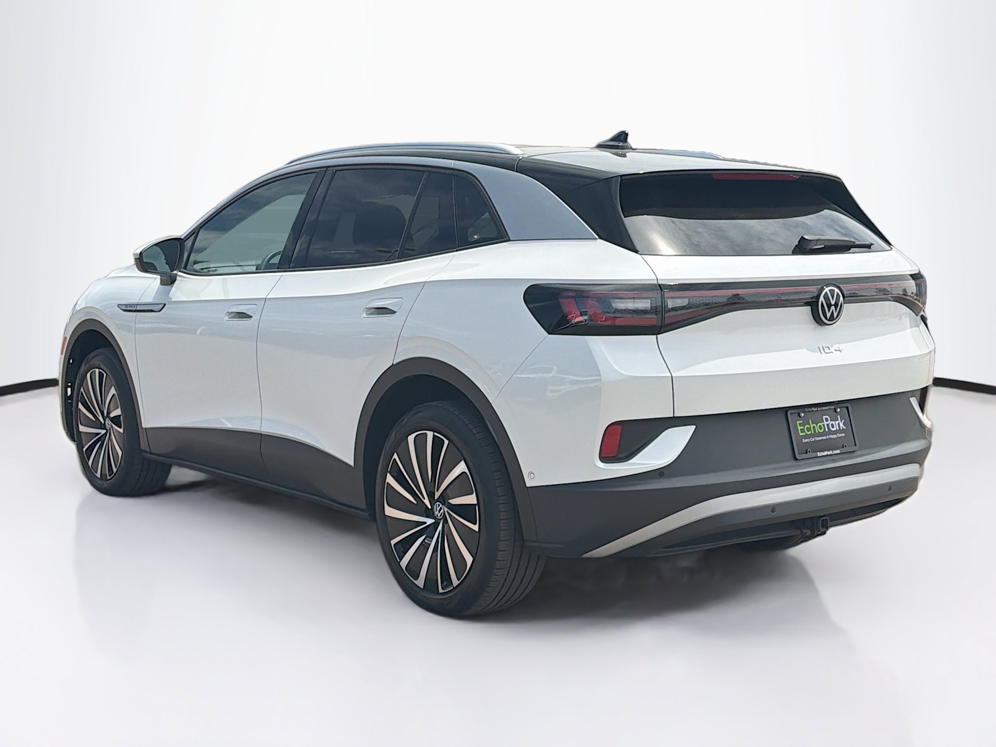 Used 2023 Volkswagen ID.4 Pro S Plus AWD/4WD image 5