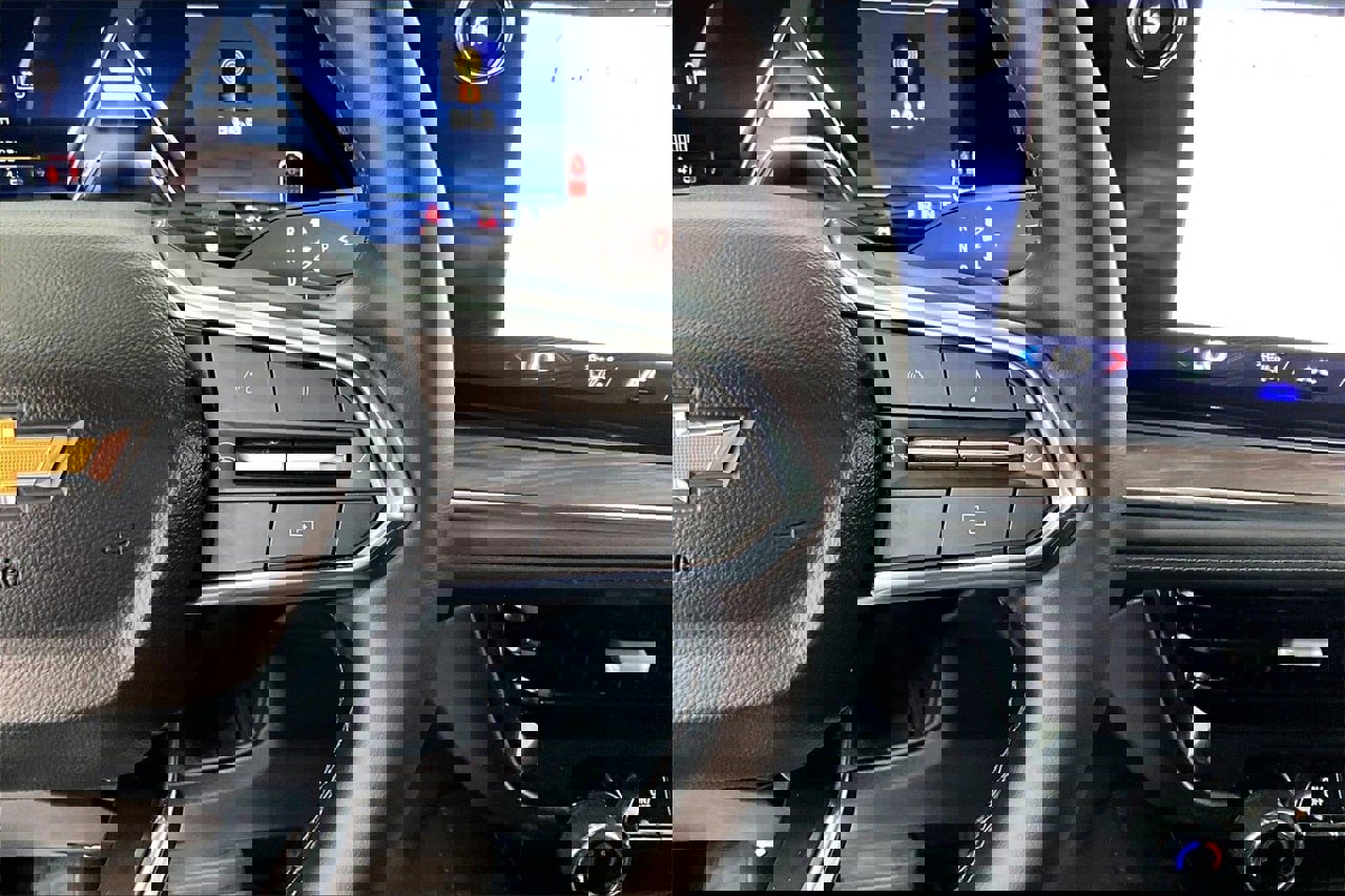 Used 2025 Chevrolet Tahoe LT image 22