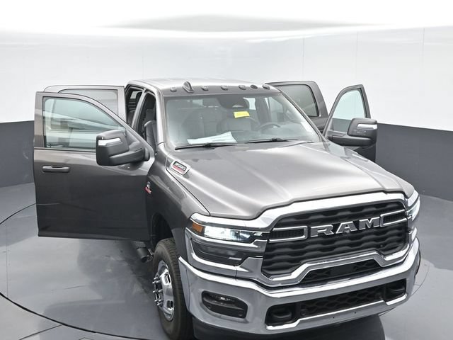 New 2026 RAM 3500 Tradesman AWD/4WD image 52