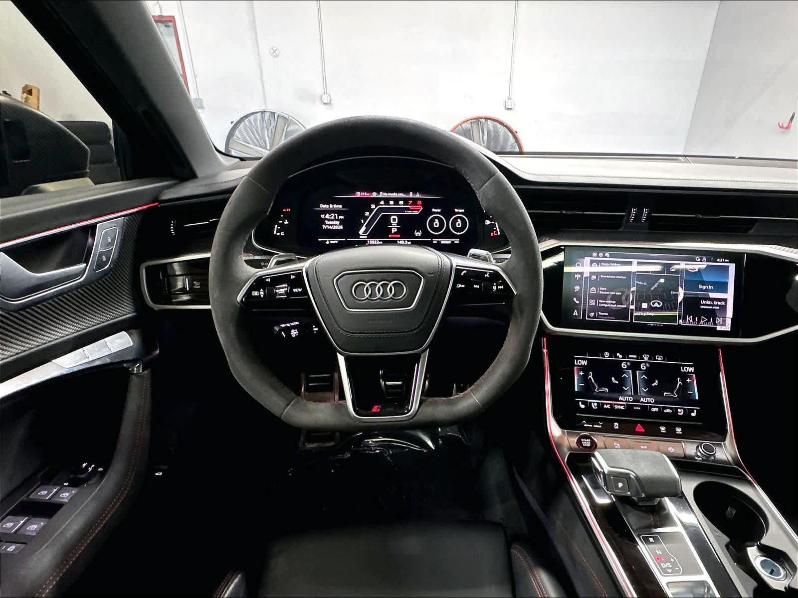 Used 2025 Audi RS 6 performance w/ Matte Carbon Package AWD/4WD image 8