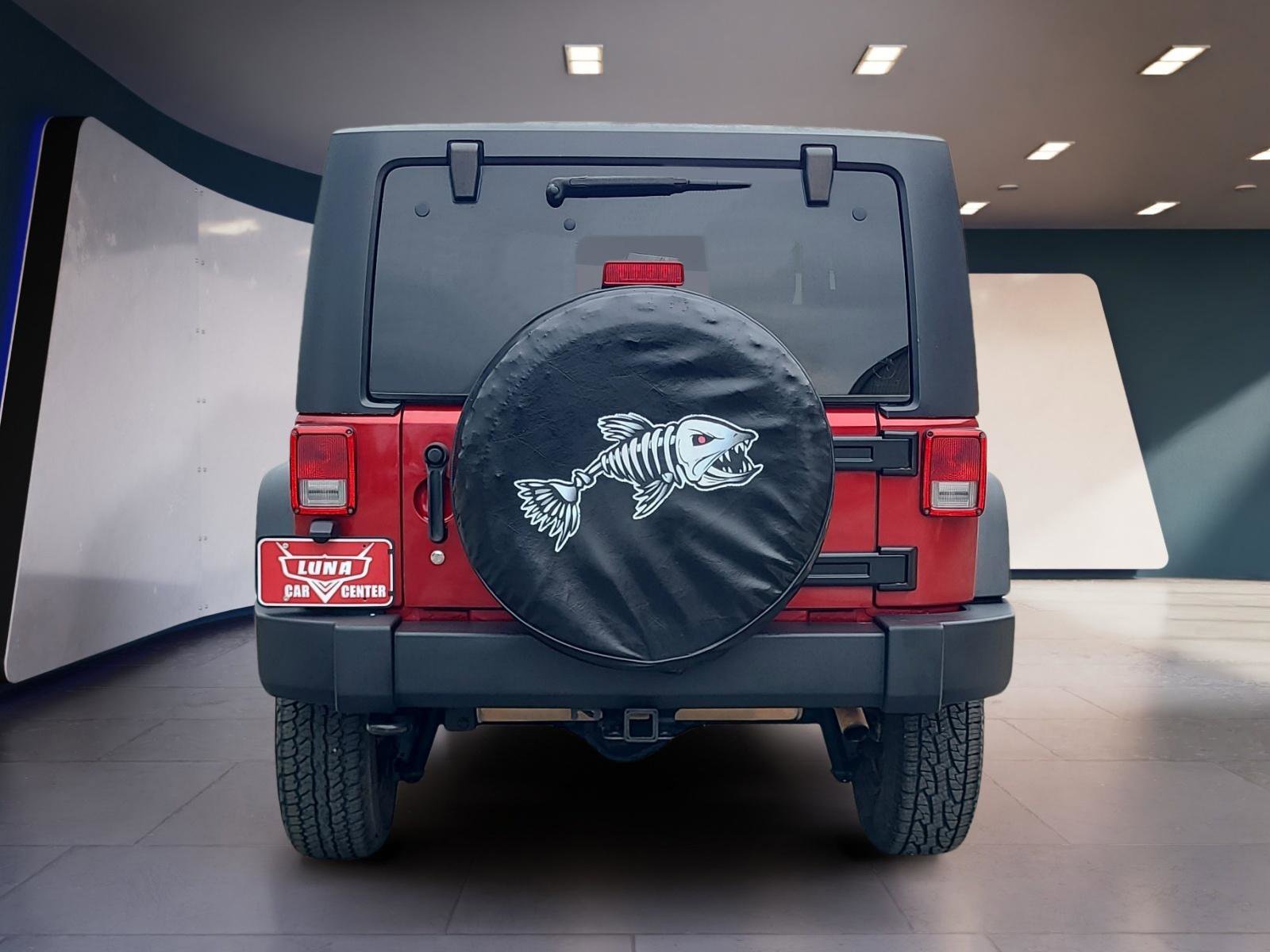 Used 2011 Jeep Wrangler Rubicon w/ PWR Convenience Group AWD/4WD image 4