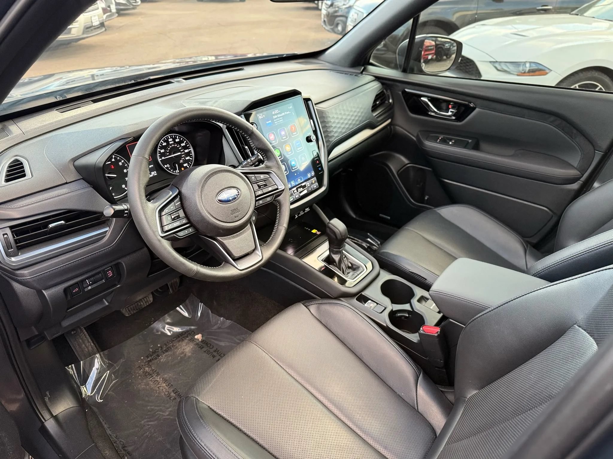 Used 2025 Subaru Forester Limited AWD/4WD image 11