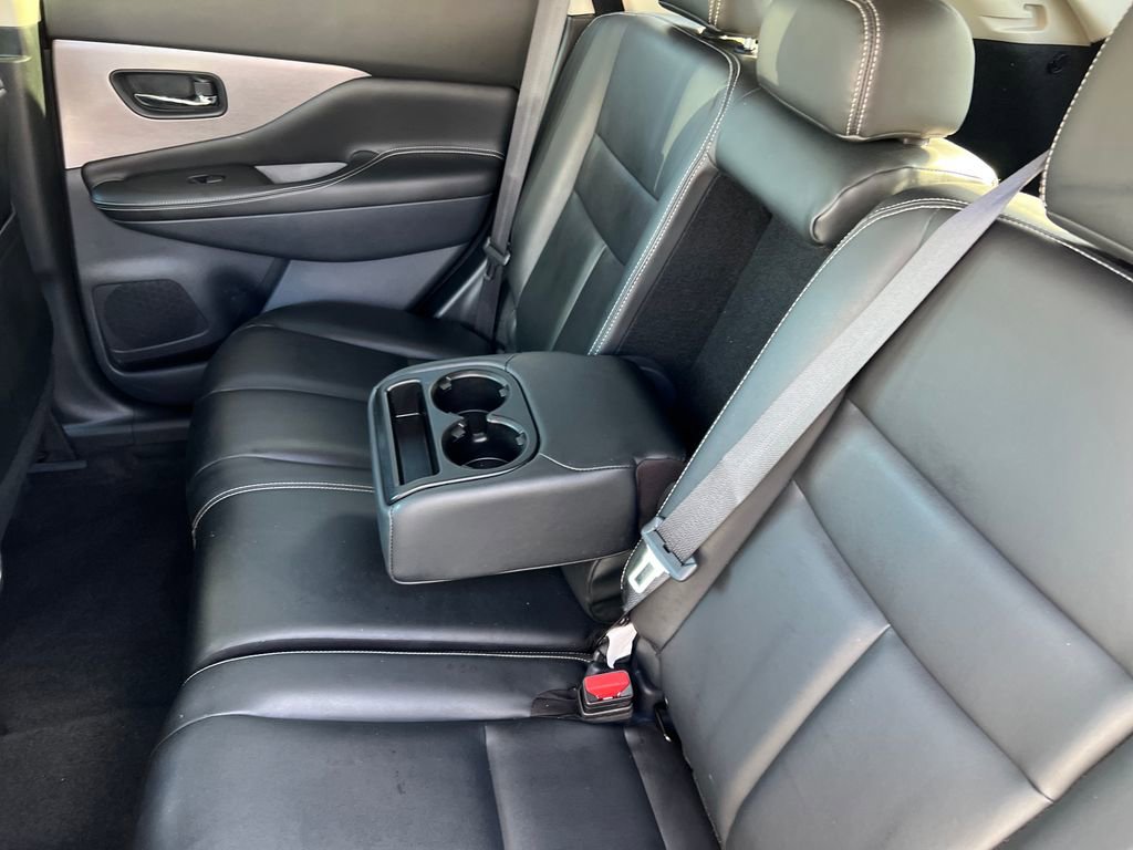 Used 2024 Nissan Murano SV AWD/4WD image 20
