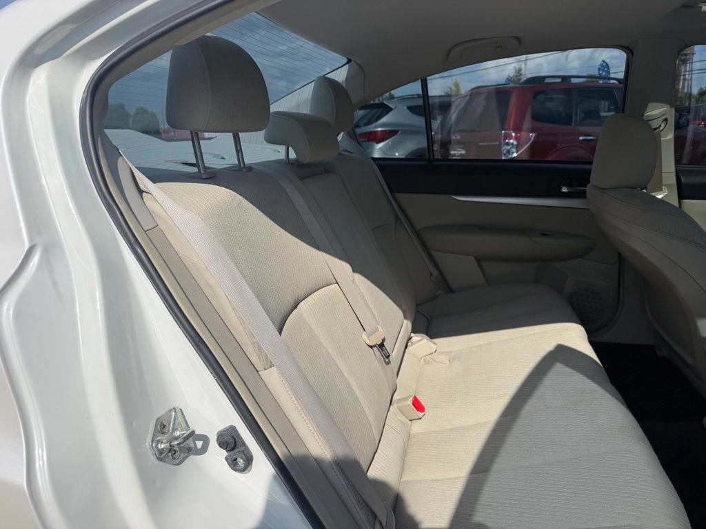 Used 2011 Subaru Legacy 2.5i Premium AWD/4WD image 27