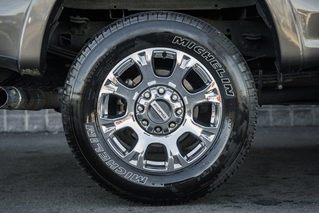 Used 2022 Ford F250 Lariat w/ Lariat Ultimate Package image 27