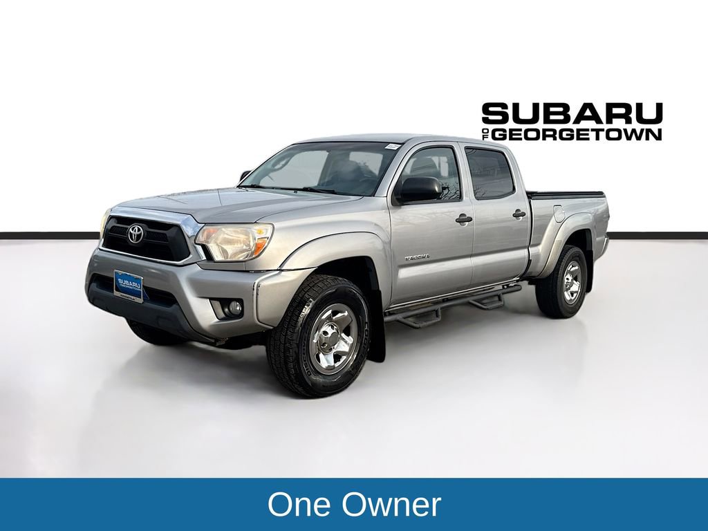 Used 2014 Toyota Tacoma 4x4 Double Cab w/ SR5 Package image 3