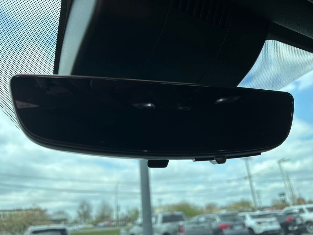 Certified 2025 Chevrolet Tahoe High Country w/ Sun And Tow Package image 38