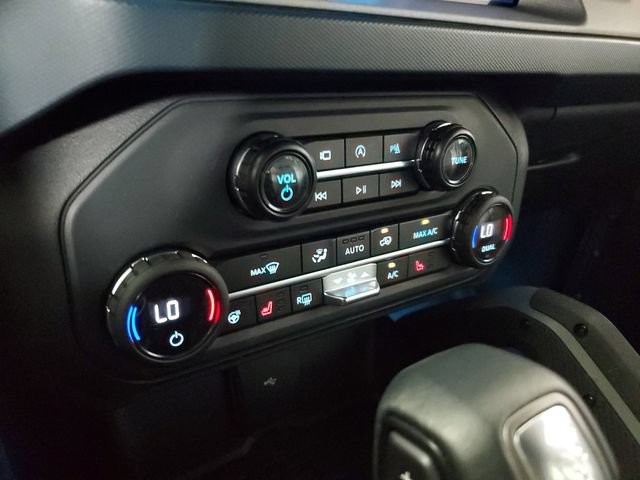 Used 2024 Ford Bronco Outer Banks AWD/4WD image 29