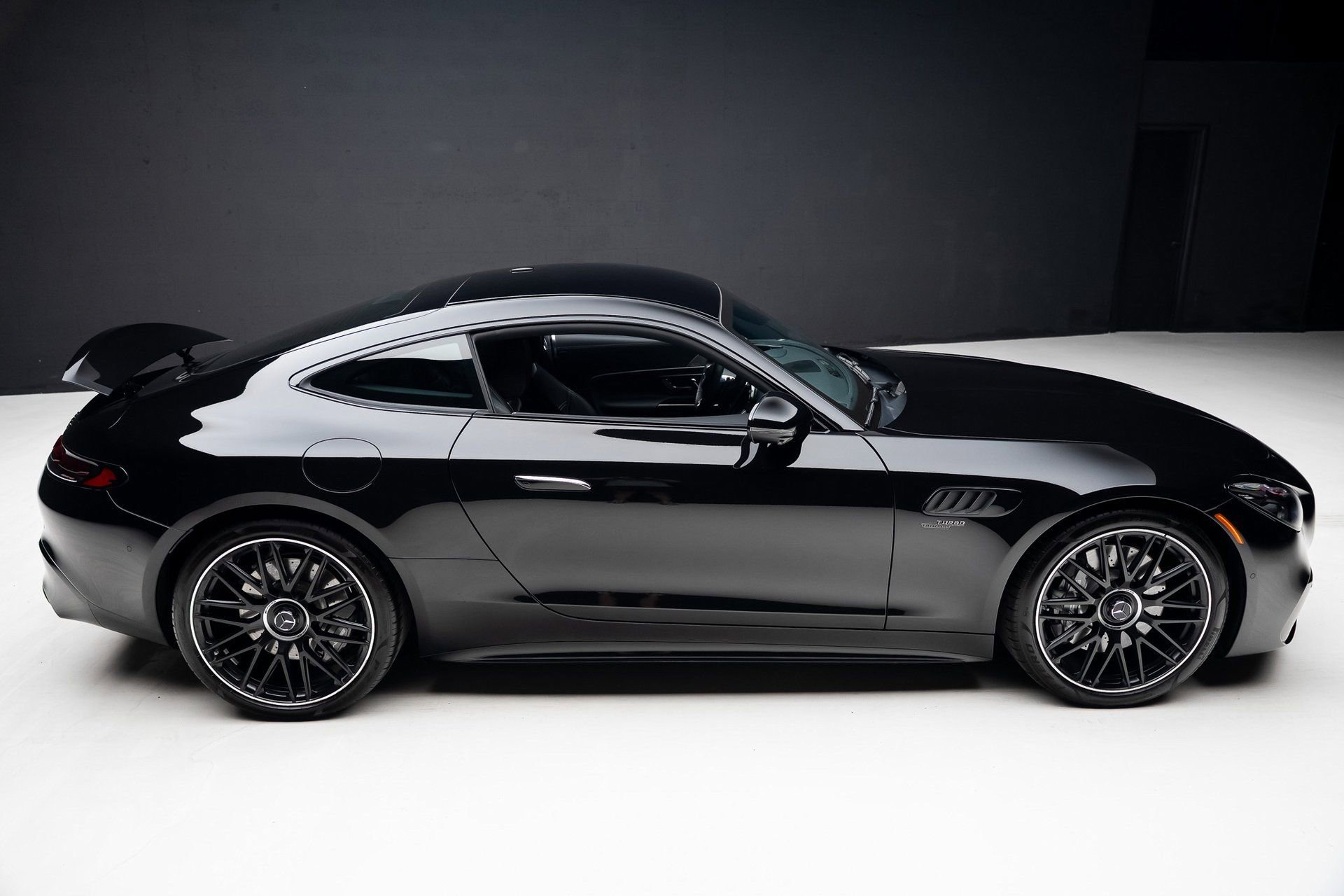 Used 2025 Mercedes-Benz AMG GT 43 image 38