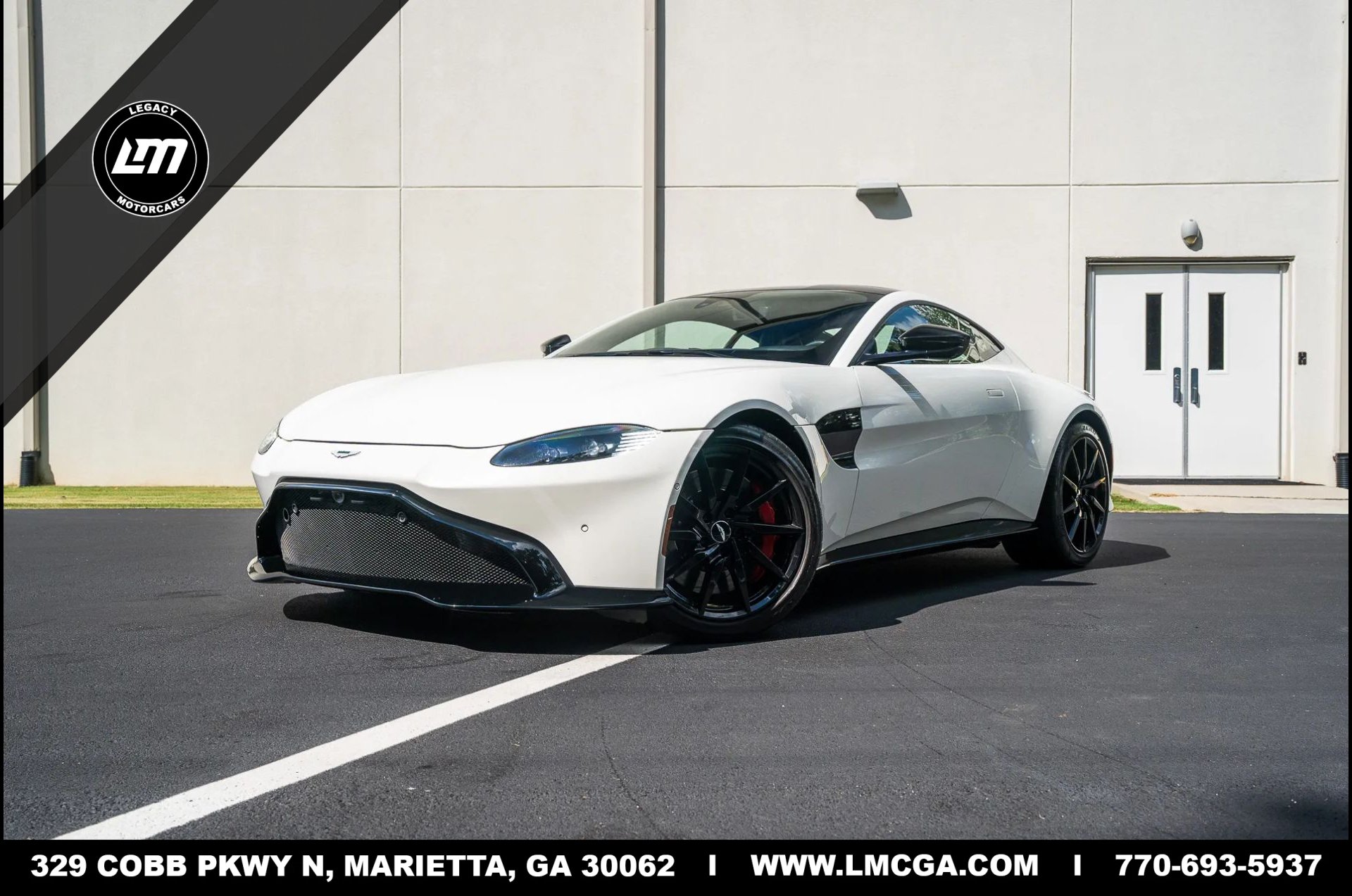 Used 2019 Aston Martin V8 Vantage Coupe RWD image 1