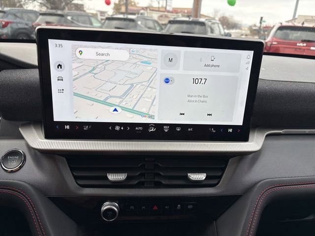 Used 2025 Ford Explorer ST-Line image 16