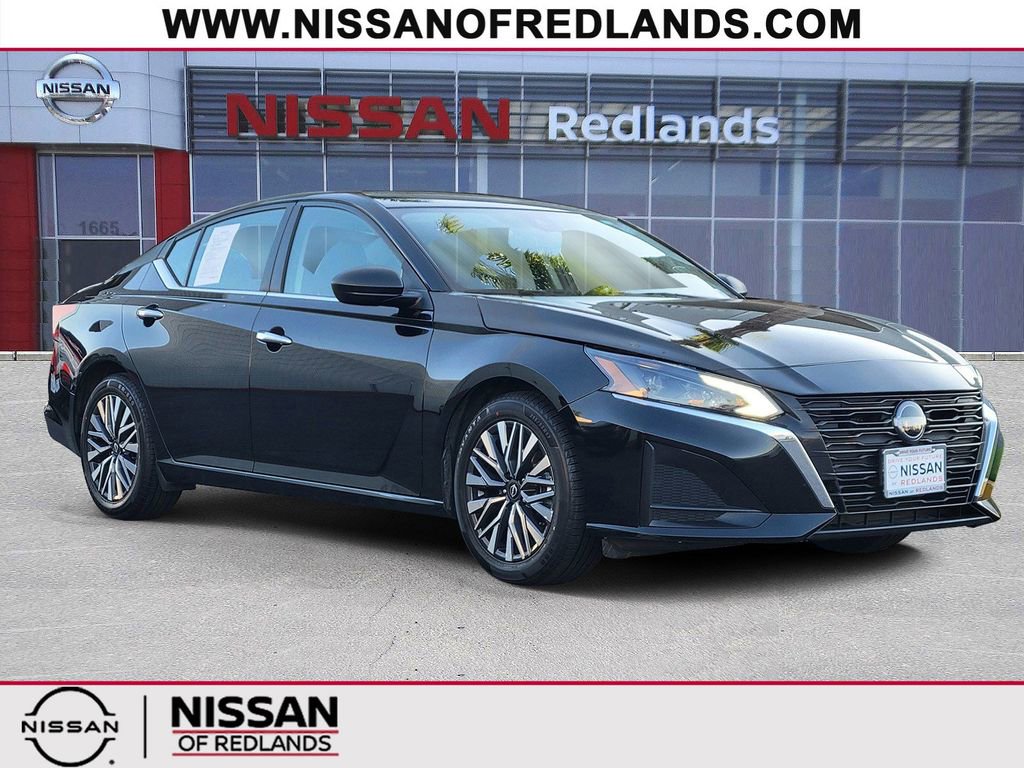 Certified 2024 Nissan Altima 2.5 SV