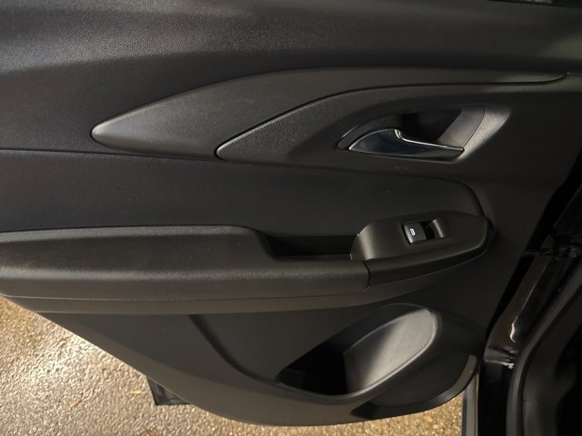 Used 2021 Chevrolet TrailBlazer RS w/ Sun and Liftgate Package image 20