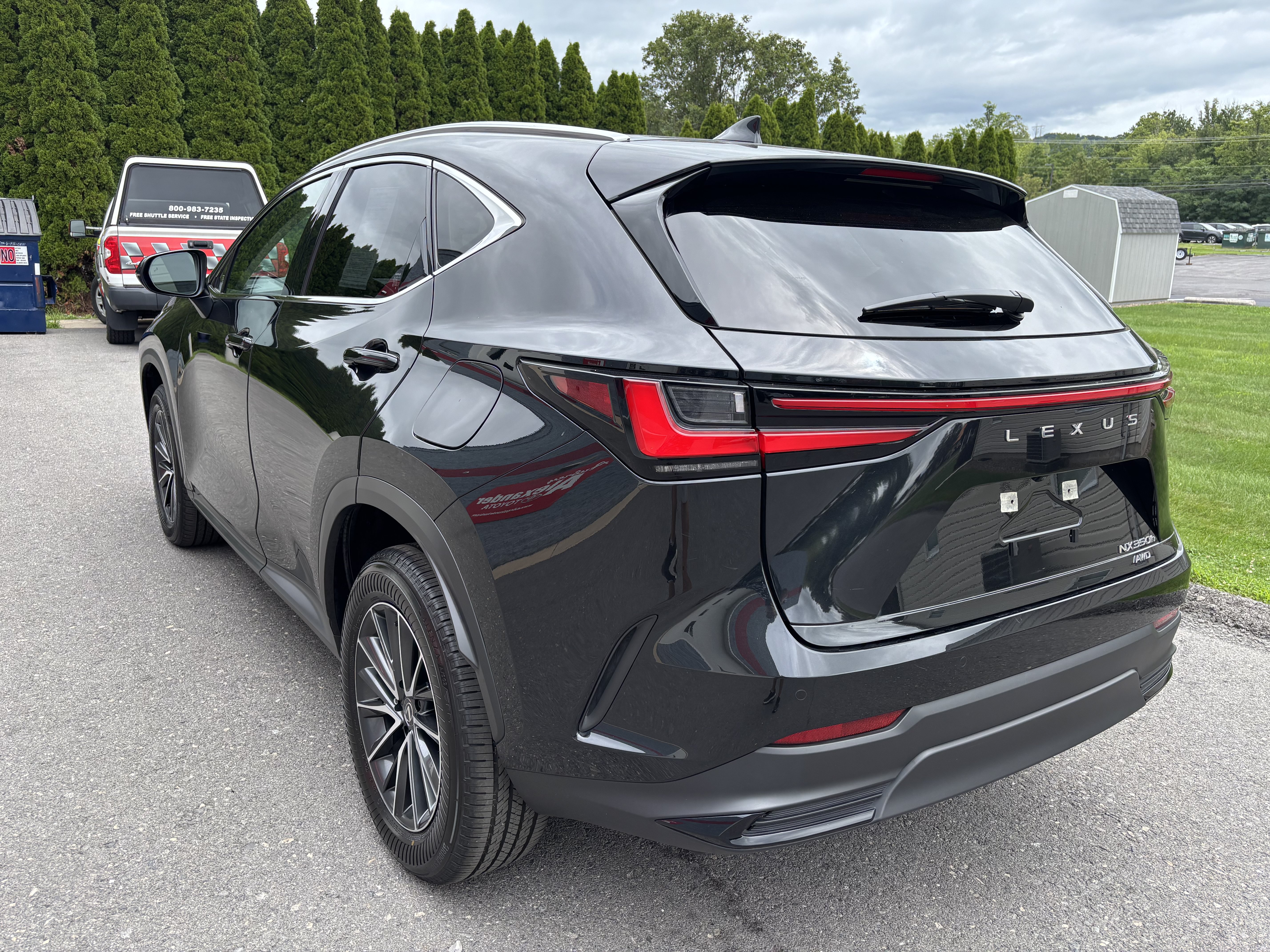 Used 2024 Lexus NX 350h AWD image 6