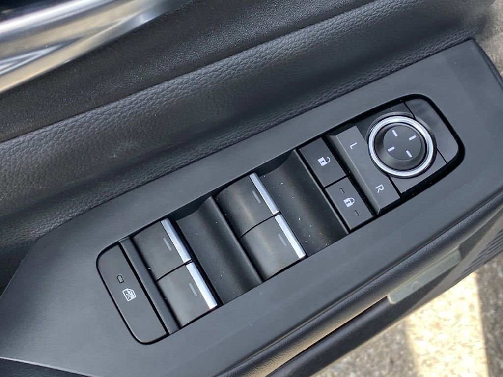 Used 2023 Toyota Prius Prime FWD image 24
