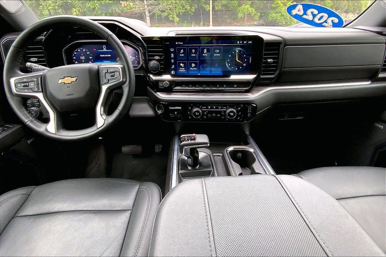 Used 2024 Chevrolet Silverado 1500 LTZ w/ Technology Package AWD/4WD image 16
