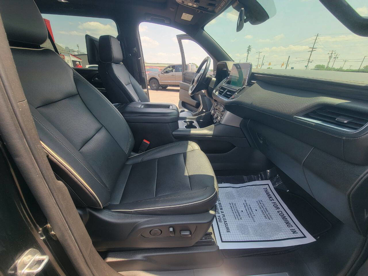 Used 2022 GMC Yukon XL SLT image 15