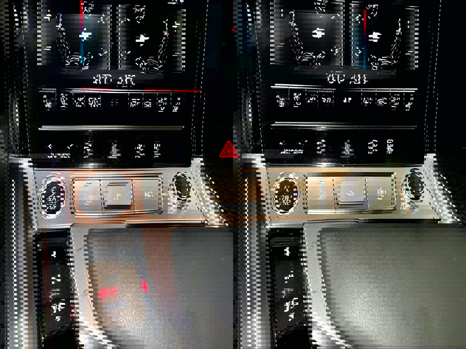 Certified 2024 Audi Q8 e-tron Prestige w/ Prestige Package image 35