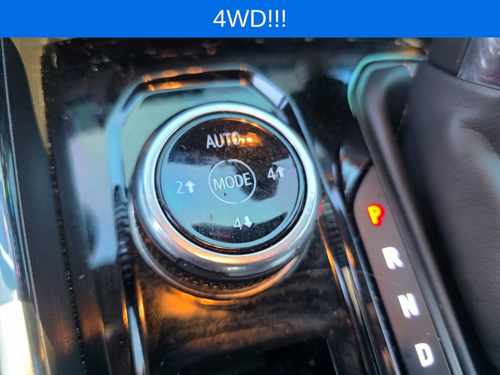 Used 2023 GMC Canyon AT4 w/ AT4 Premium Package image 18