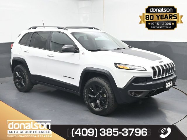 Used 2018 Jeep Cherokee Trailhawk w/ Quick Order Package 27L AWD/4WD image 1