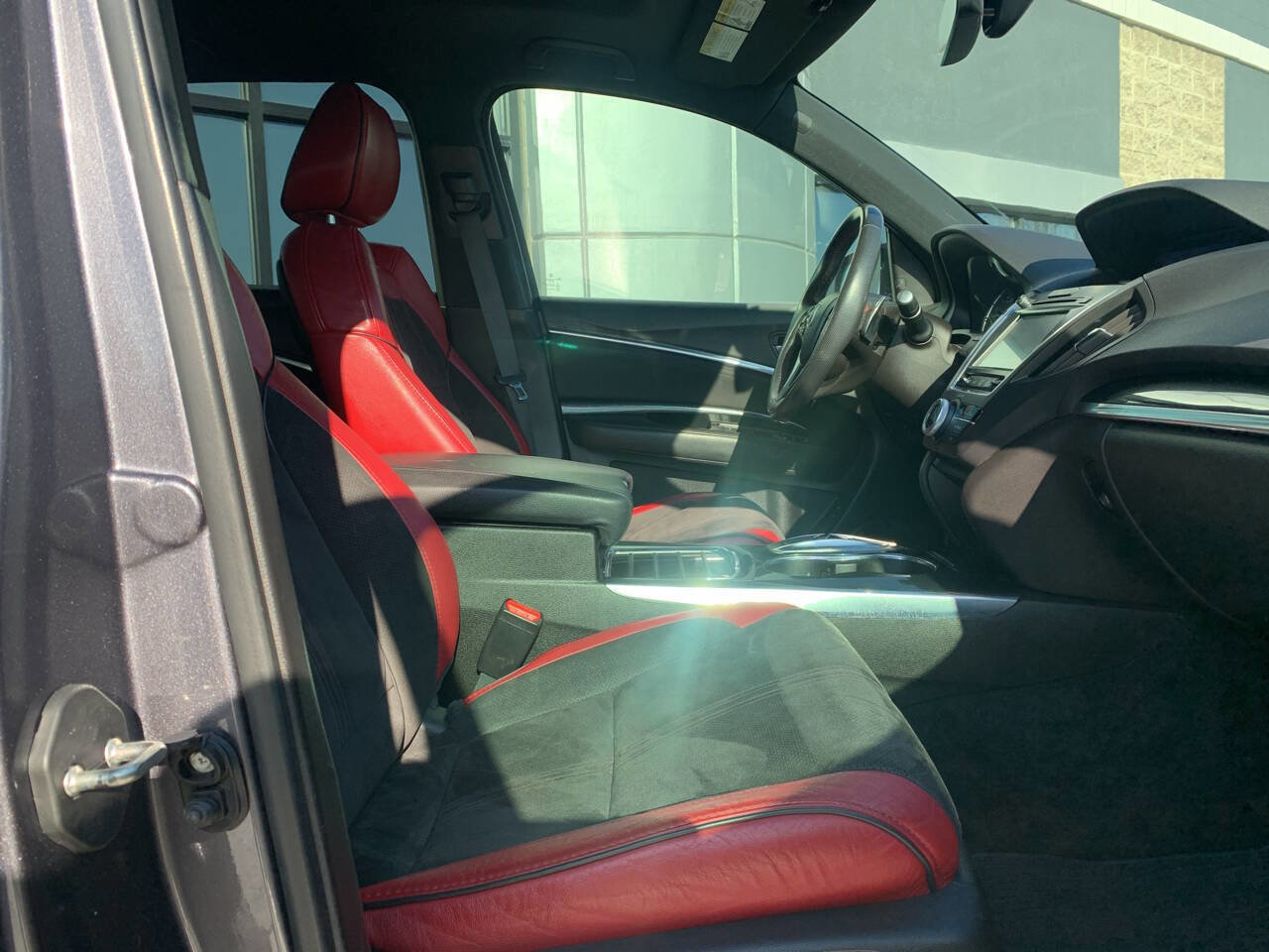 Used 2020 Acura MDX A-Spec image 14