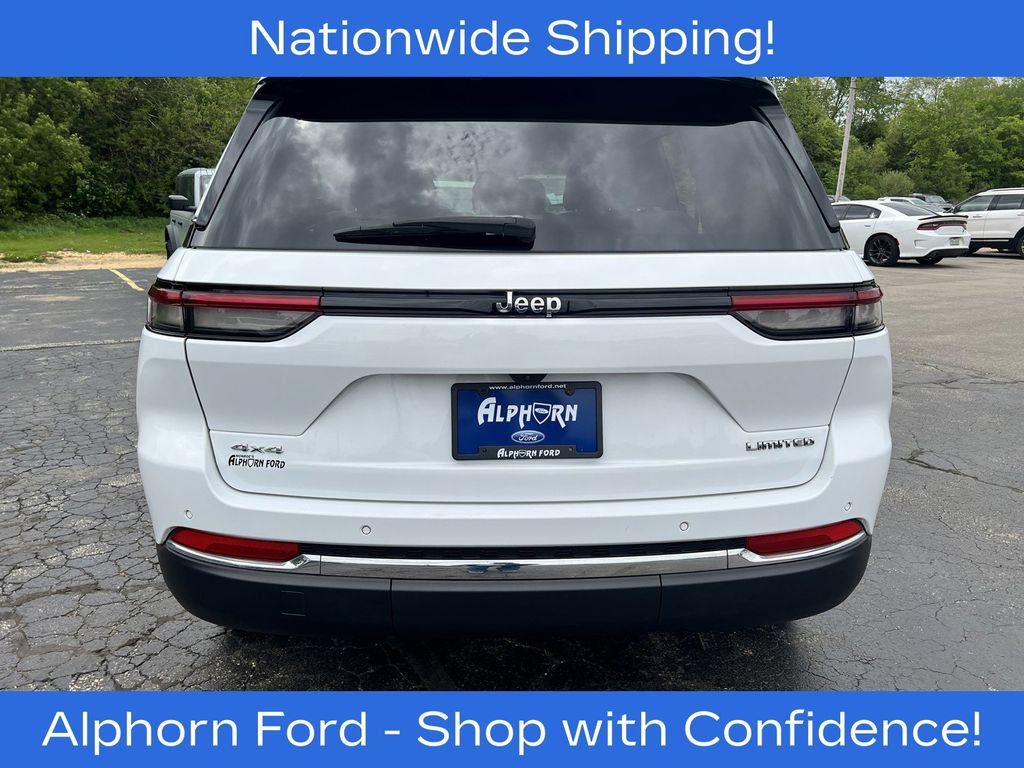 Used 2023 Jeep Grand Cherokee Limited AWD/4WD image 38