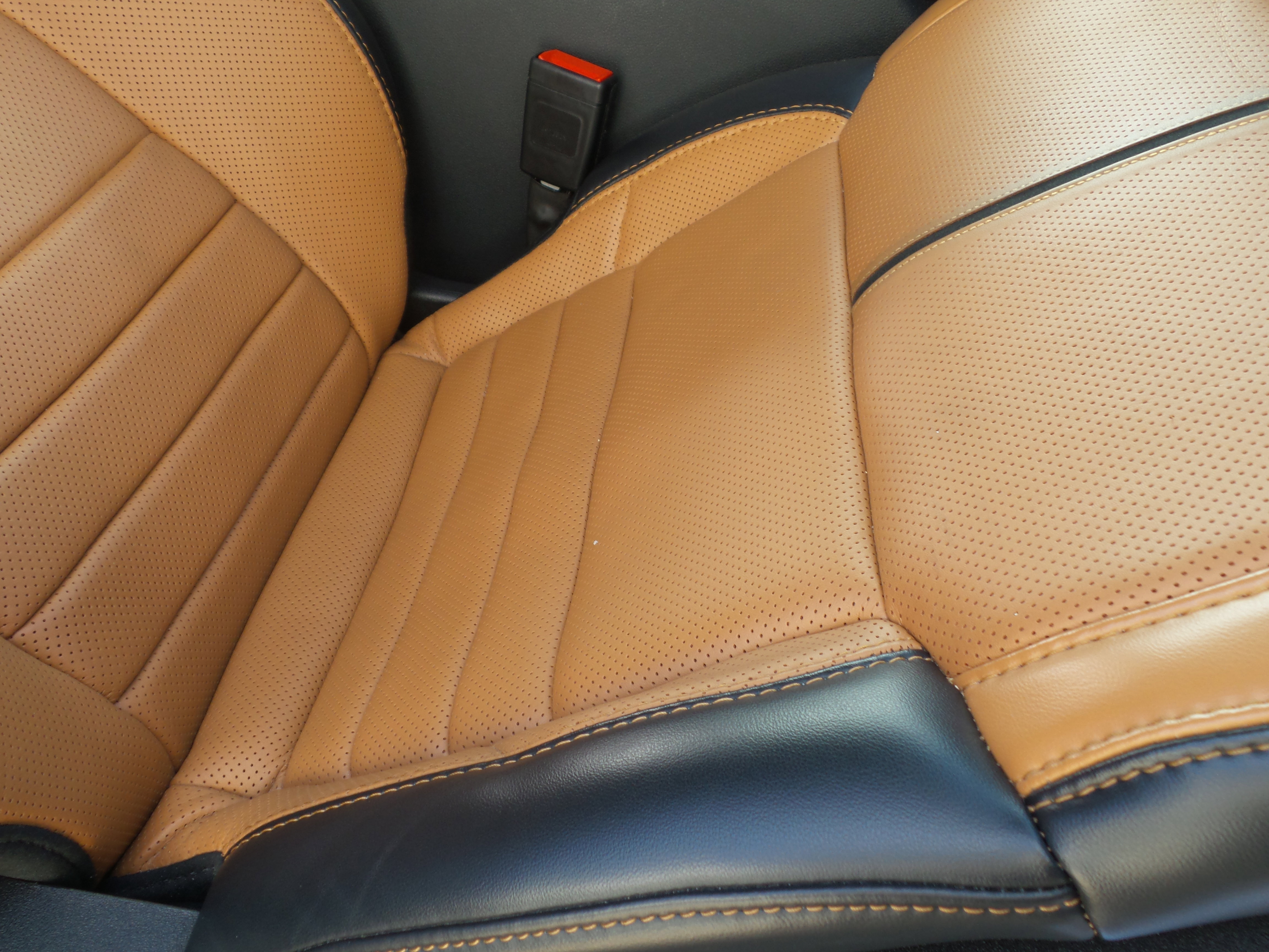 Used 2024 Ford F350 Platinum w/ FX4 Off-Road Package image 55